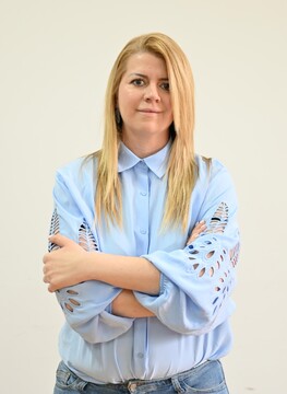 prof. dr Anita Burgund Isakov