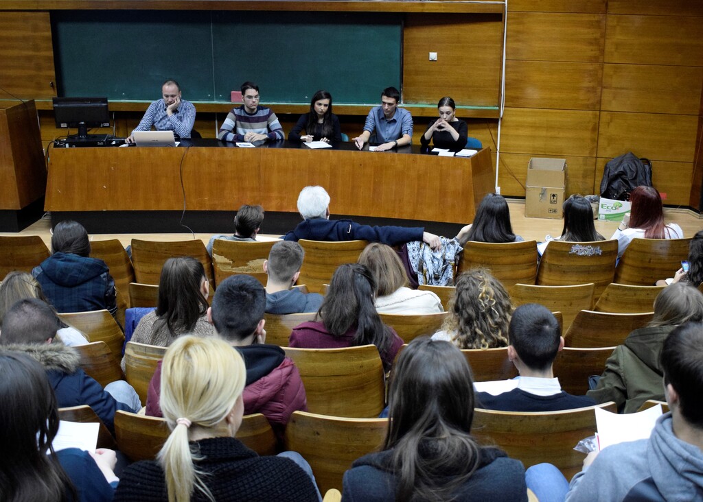 Studentska debata „Reč na reč”