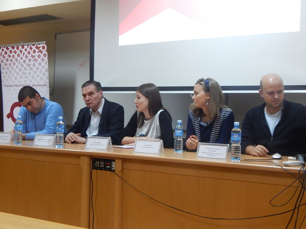 Održana tribina pod nazivom “Kako do studija u inostranstvu”