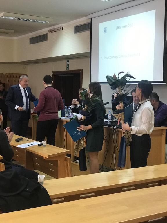 Dodeljene povelje ,,Student generacije“ najboljim studentima generacije 2014/15. godine