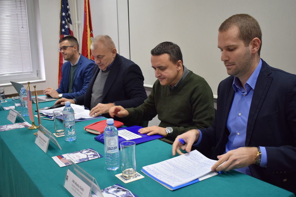 Održana tribina „Tri predsednika, tri poretka i srpsko–američki odnosi: Vilson, Truman, Tramp"