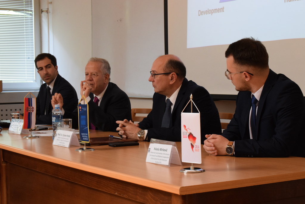 Одржано предавање амбасадора Републике Аргентине Њ. Е. г. Освалда Нарсиса Марсика