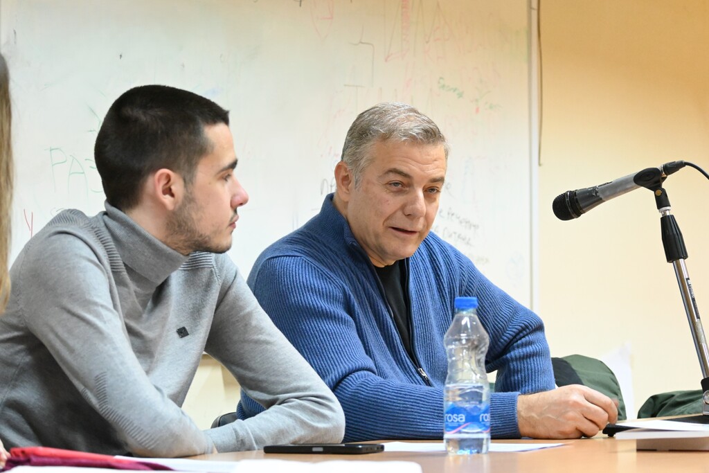 Druženje Dragoljuba Ljubičića Mićka sa studentima
